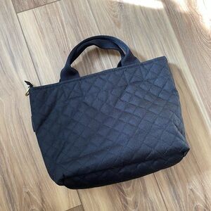 Canvelle Small Crossbody Tote in Black Quilted